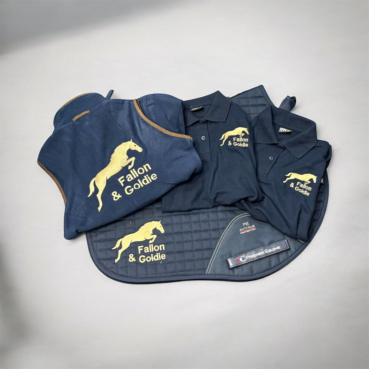 Saddlepad and Gillet set with 2 x free polo shirts