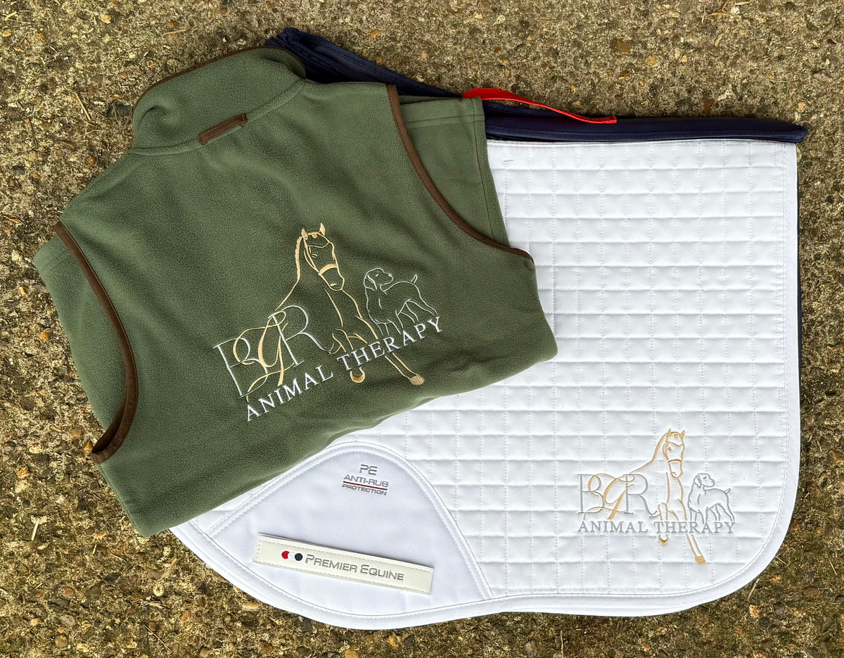 Saddlepad and Gillet set with 2 x free polo shirts